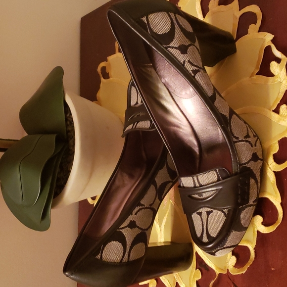 Coach Shoes - Womens Coach Paulina Black Signature Loafers High Heel Shoes